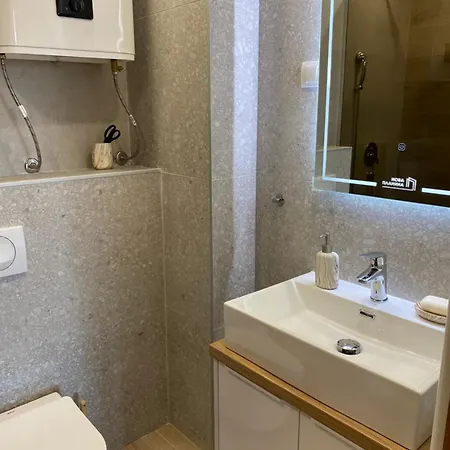 아파트 Apartman Harmony 페일